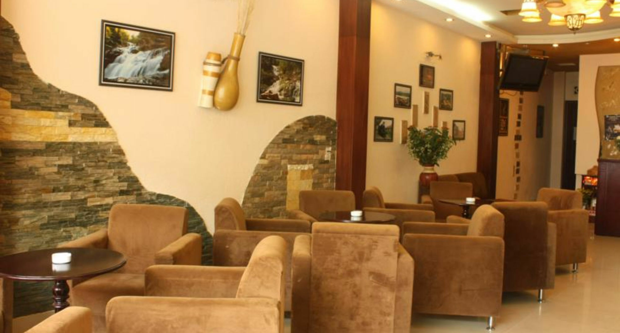 Dalat Green City Hotel Exterior photo